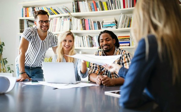 Quels outils pour analyser les performances d'une application web en temps réel?